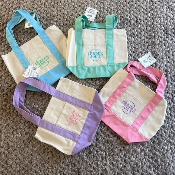 NWT Set Of 4 Trader Joes Mini Tote Bags pastel colors so pretty! - Picture 3 of 5